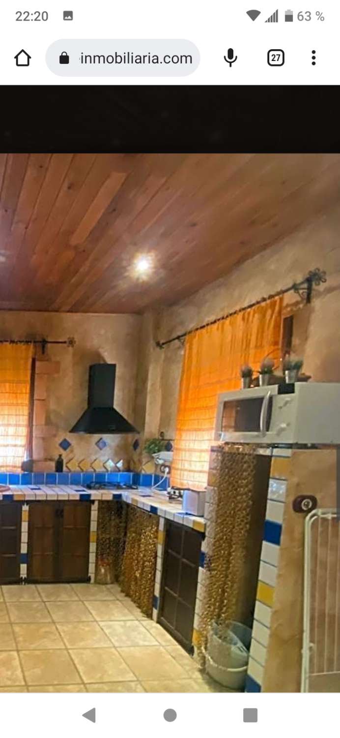 Magnifico cortijo con 4 casas y piscina