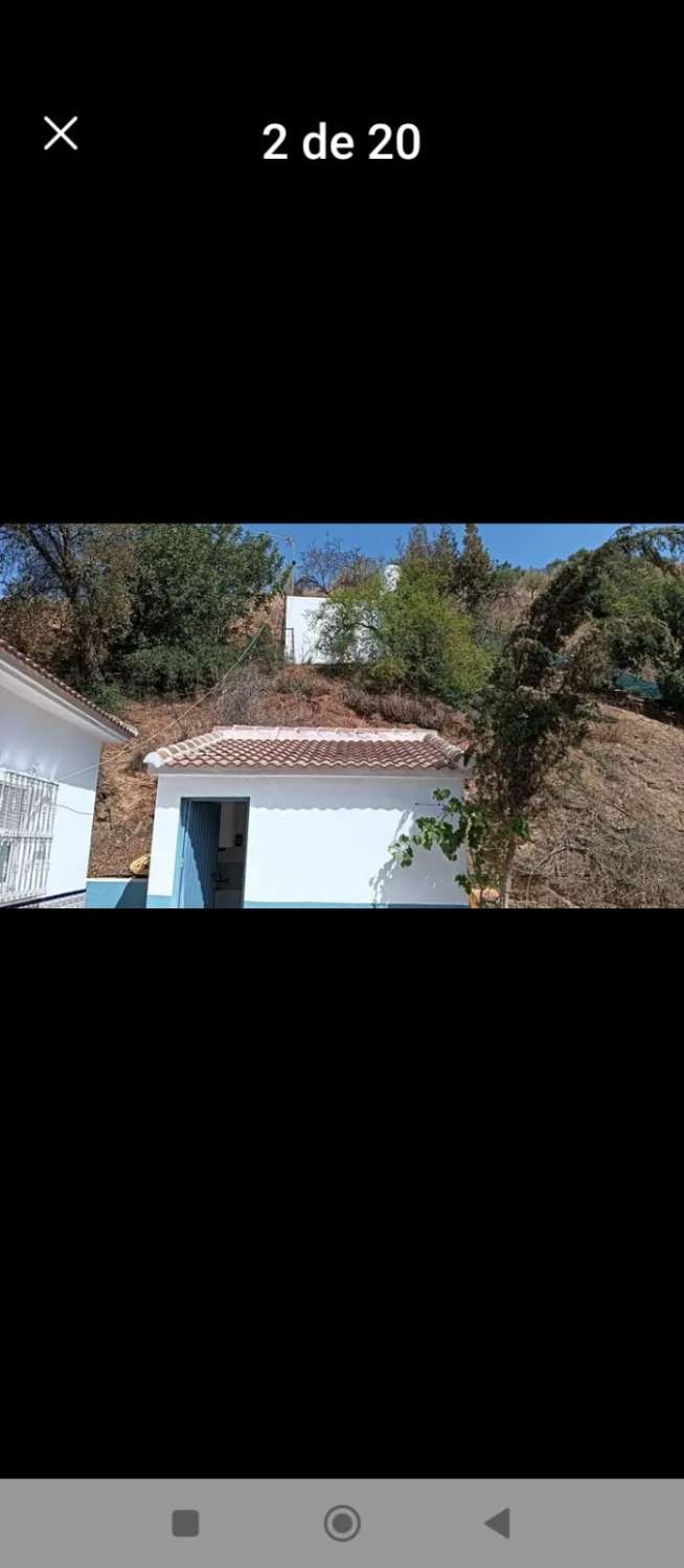 FINCA DE RECREO EN ALORA CON CASA