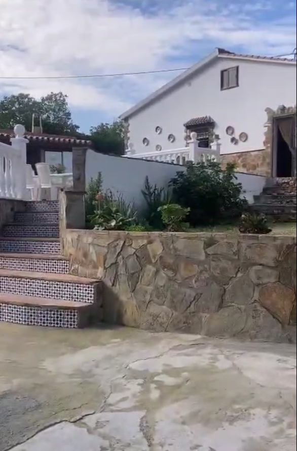 Rodinný dům v prodeji in Alhaurín el Grande