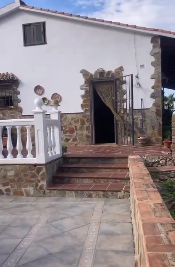 Rodinný dům v prodeji in Alhaurín el Grande