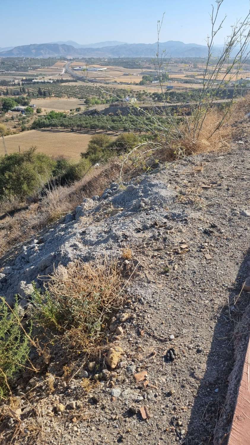parcela en sierra chica Coín
