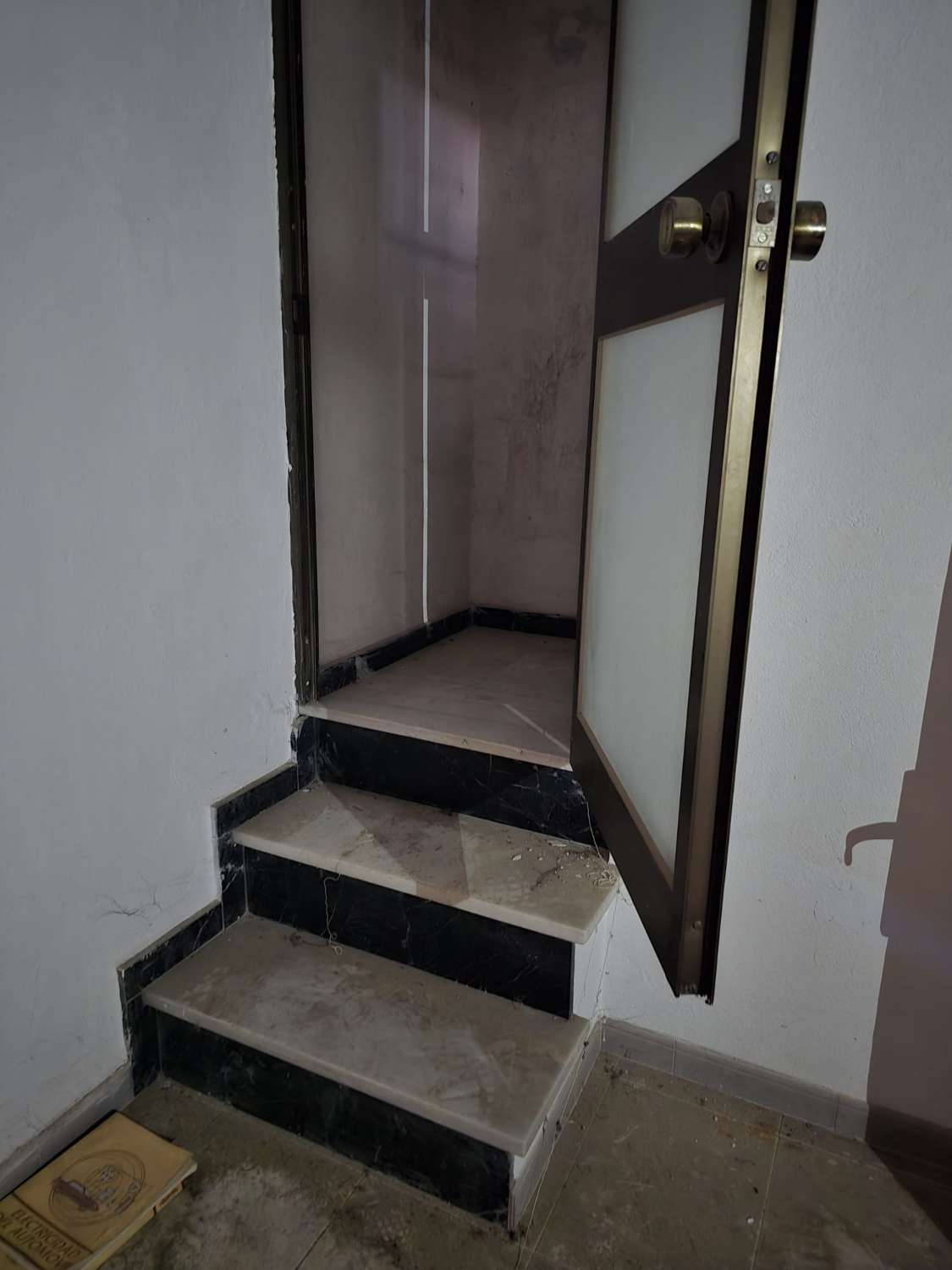 Casa de pueblo en venta en Coín – Gran ubicación y muchas posibilidades