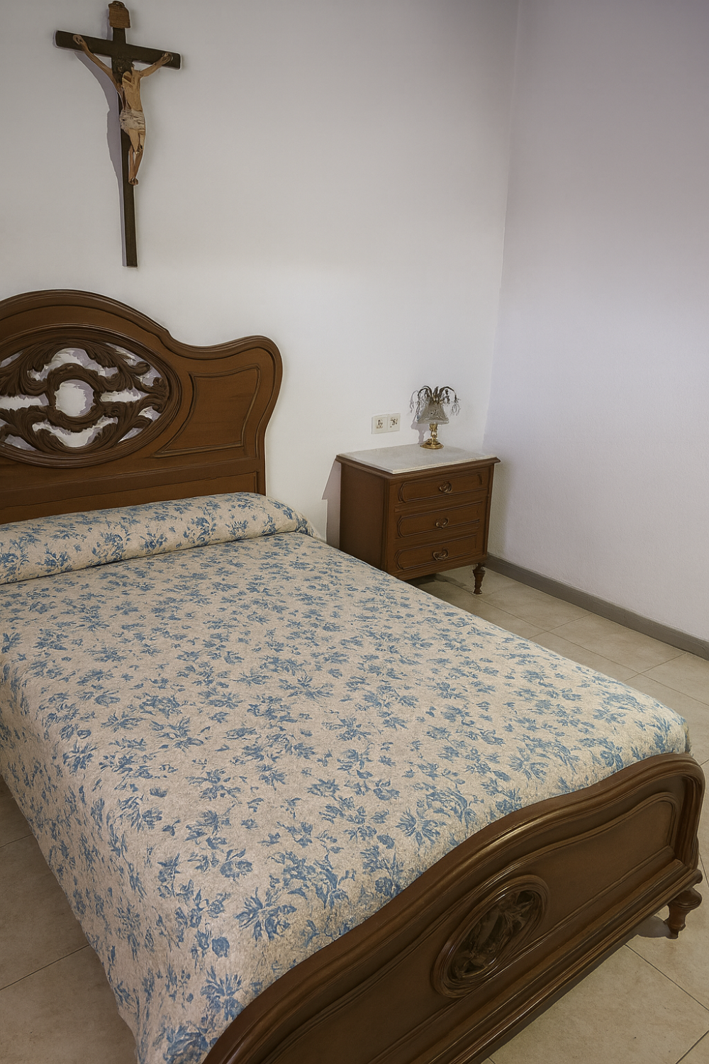 Casa de pueblo en venta en Coín – Gran ubicación y muchas posibilidades